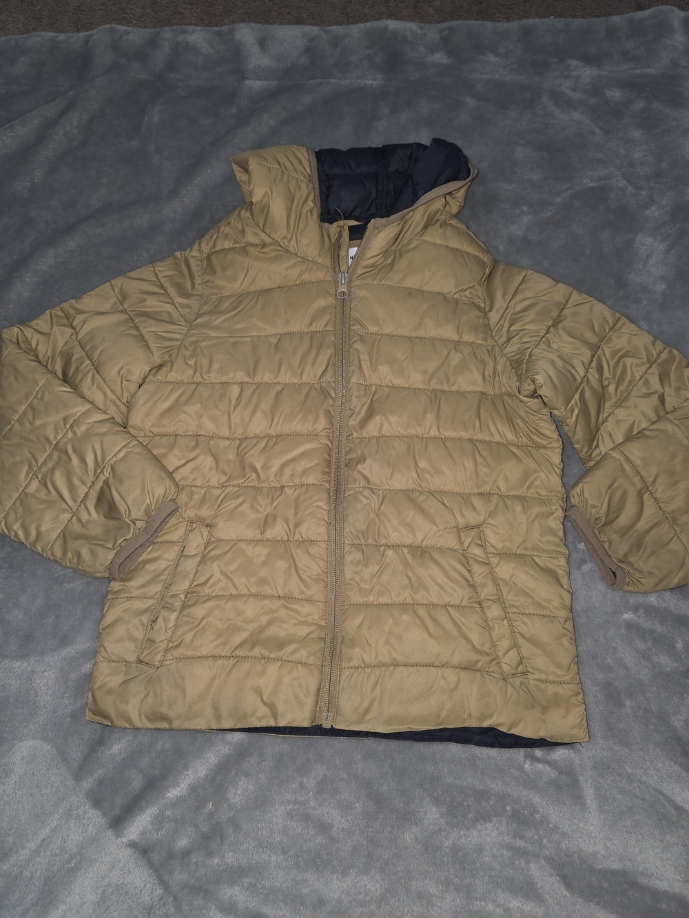 Old Navy Kids Hooded Puffer Jacket in Tan with Navy Lining-Medium
